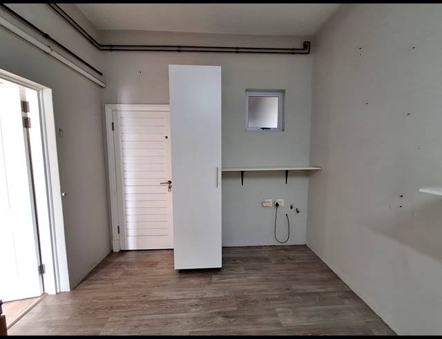 2 BEDROOM SIMPLEX TO LET IN KINDLEWOOD ESTATE